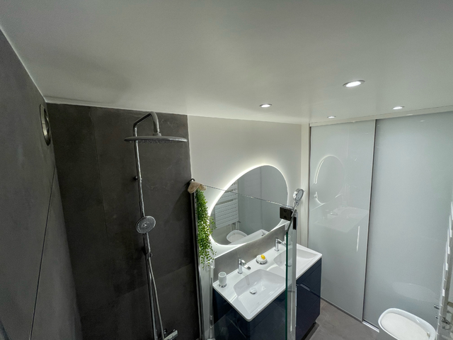 Salle de bain moderne